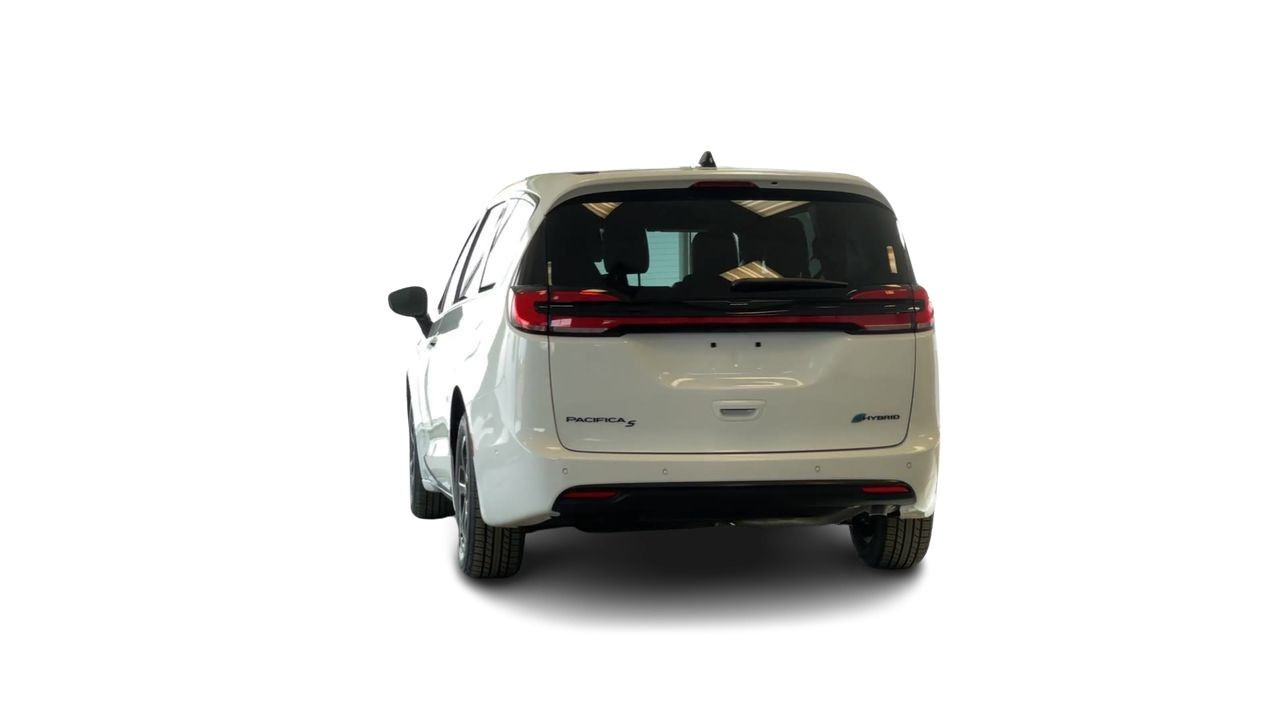 2024 Chrysler Pacifica Hybrid