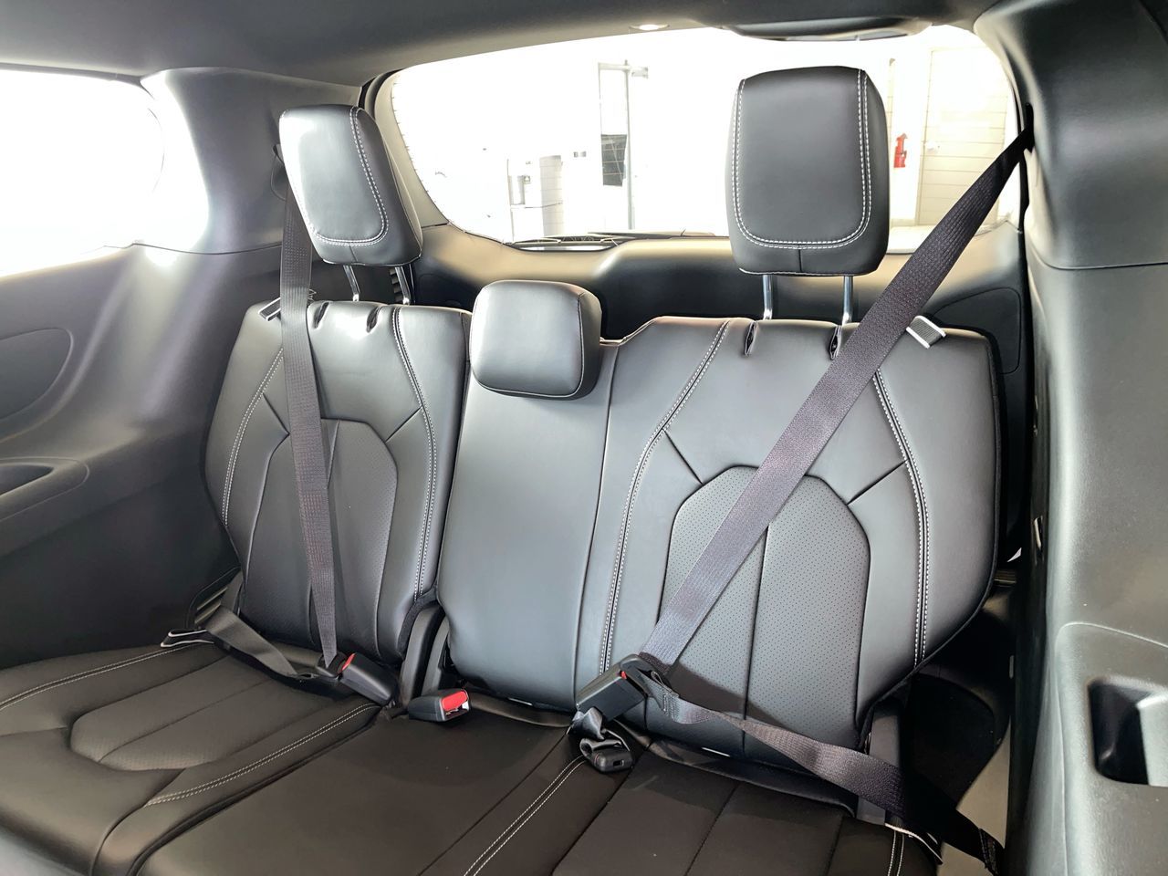 2024 Chrysler Pacifica Hybrid