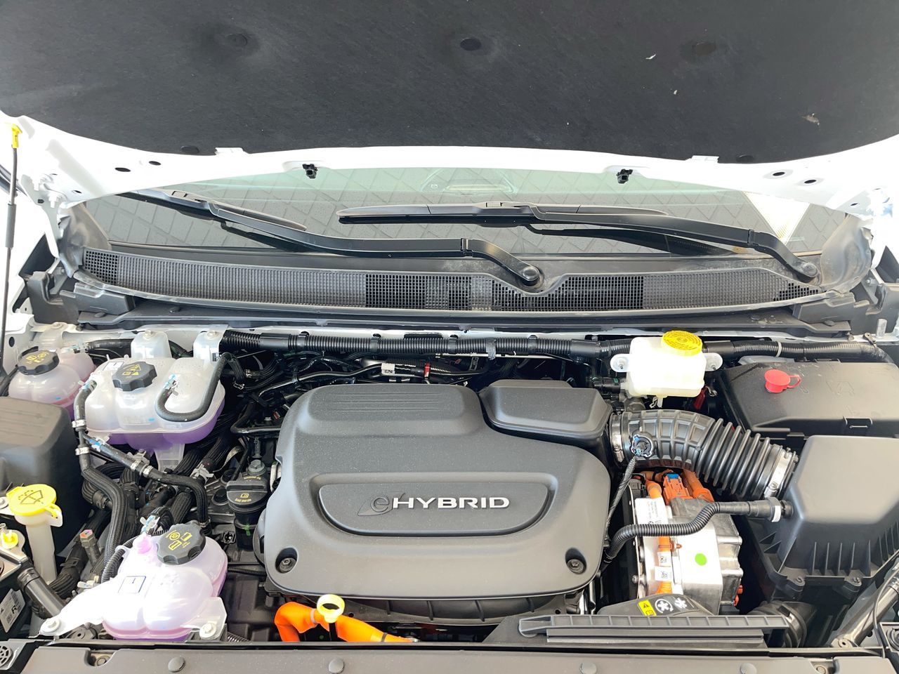 2024 Chrysler Pacifica Hybrid