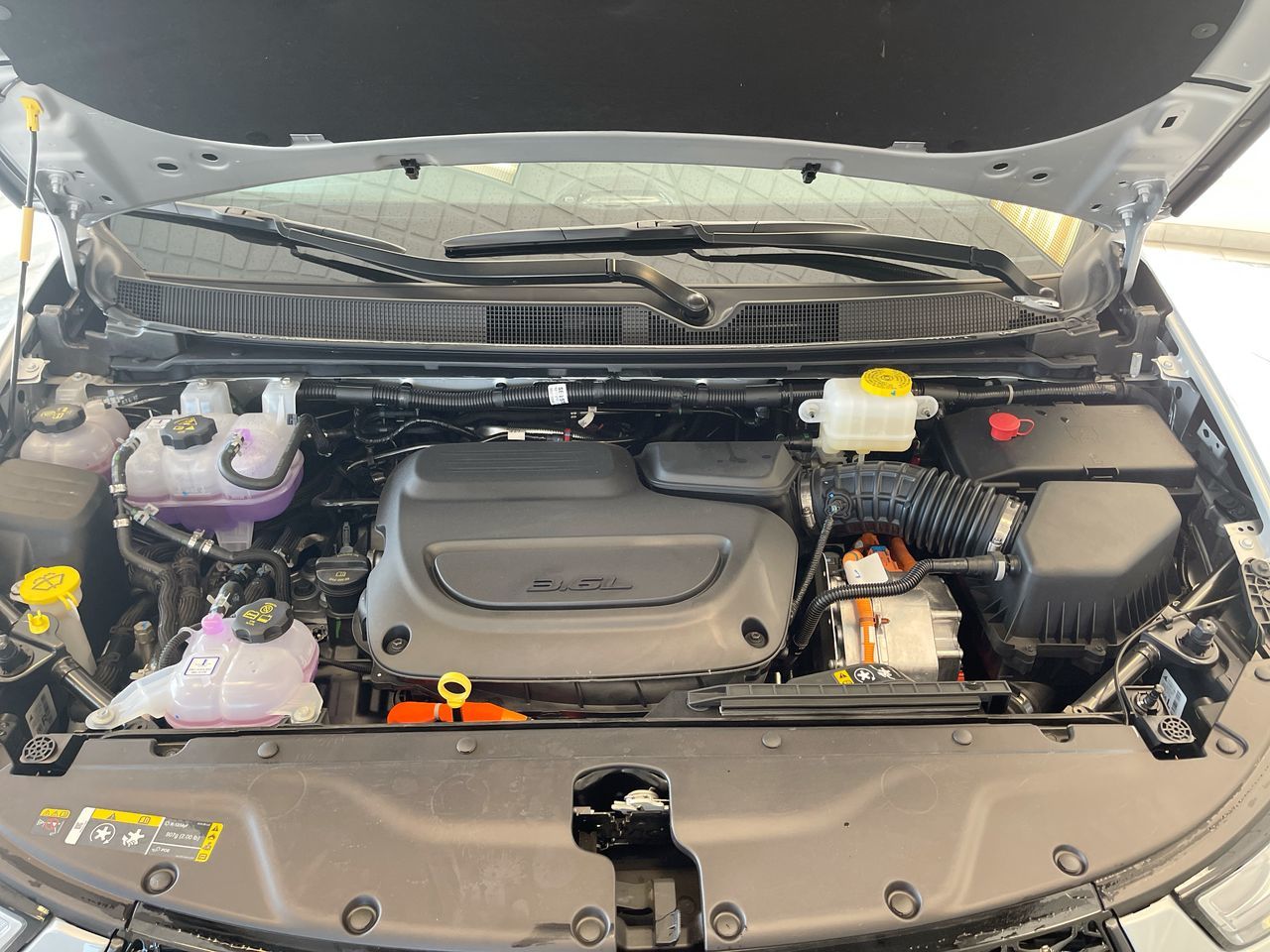 2024 Chrysler Pacifica Hybrid