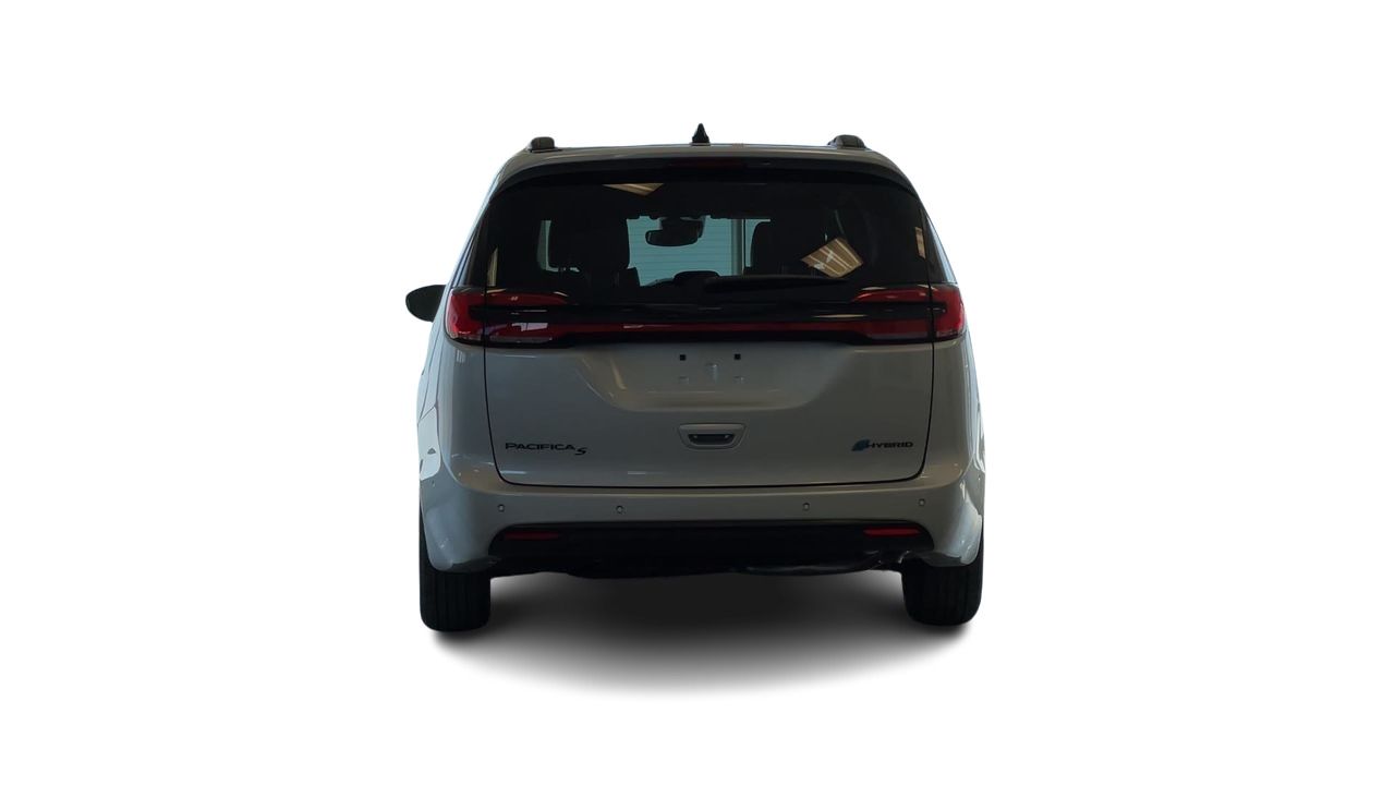 2024 Chrysler Pacifica Hybrid