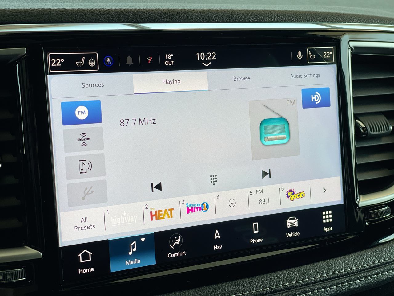 2024 Chrysler Pacifica Hybrid