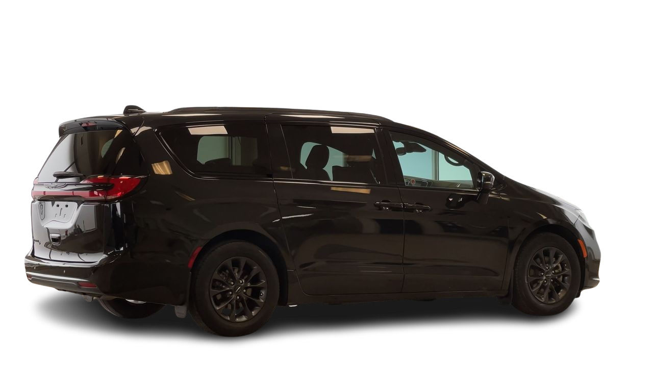 Chrysler Pacifica  2022 à Regina, Saskatchewan