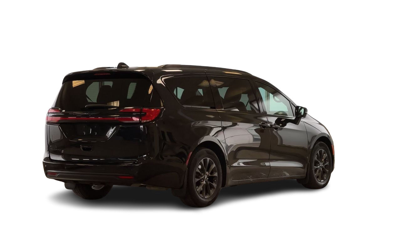 Chrysler Pacifica  2022 à Regina, Saskatchewan