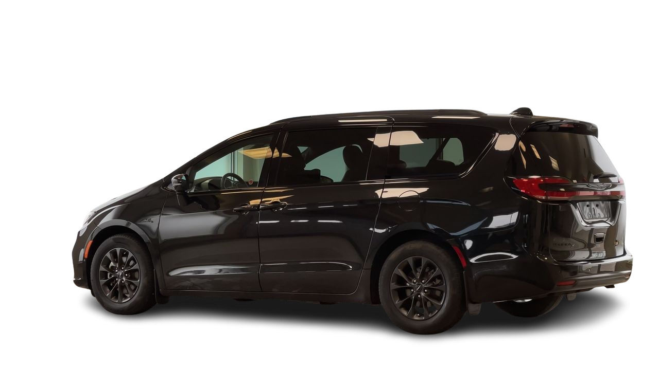 Chrysler Pacifica  2022 à Regina, Saskatchewan