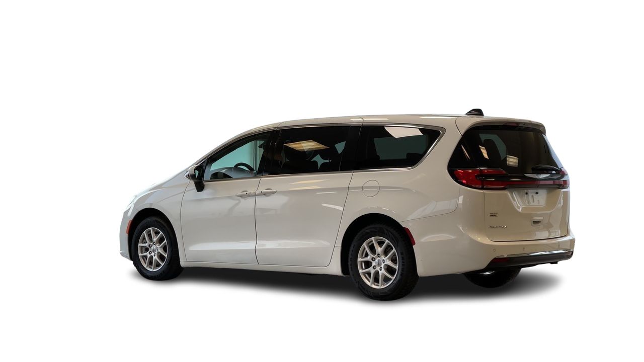 2023 Chrysler Pacifica