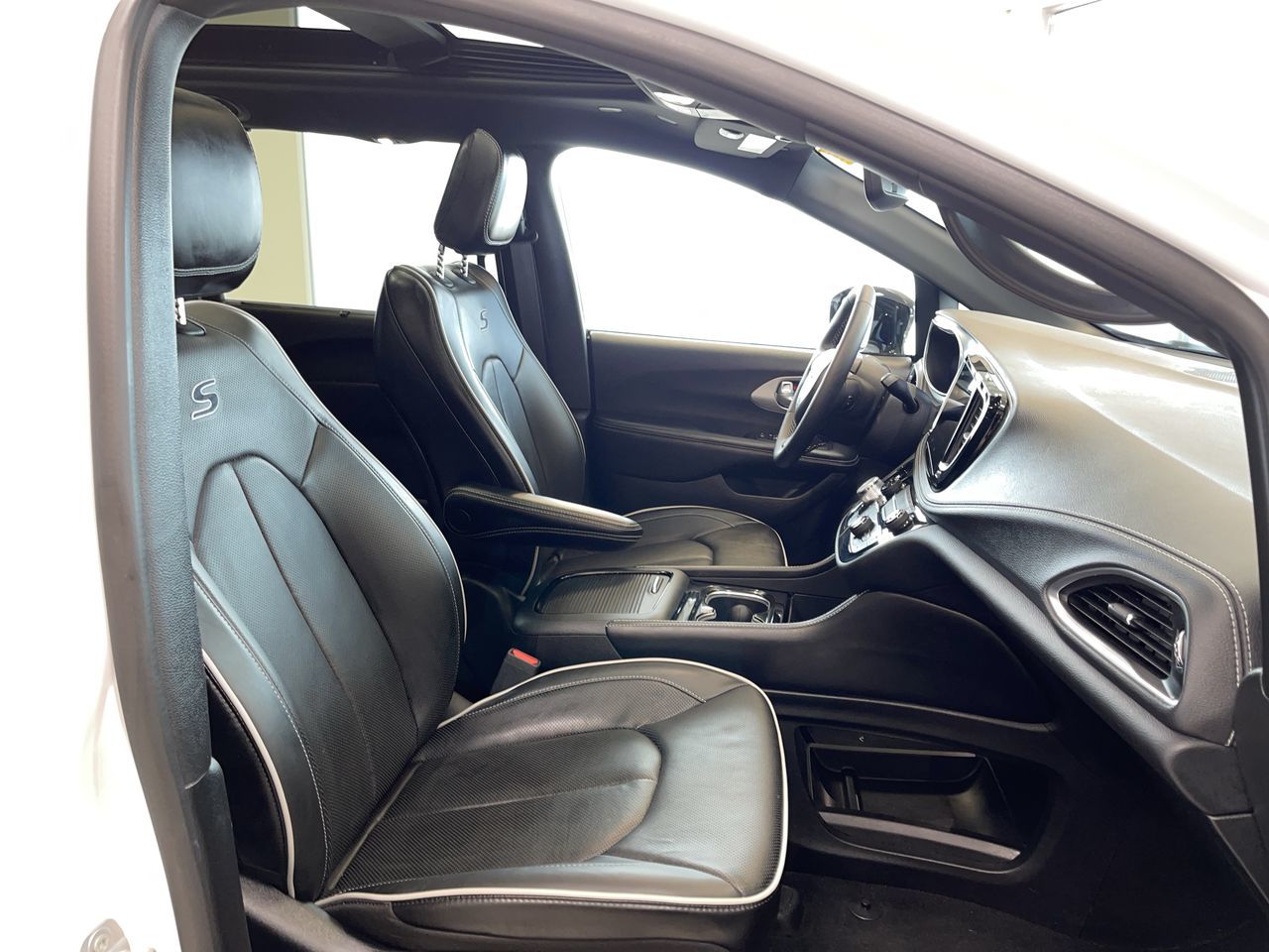 2025 Chrysler Pacifica