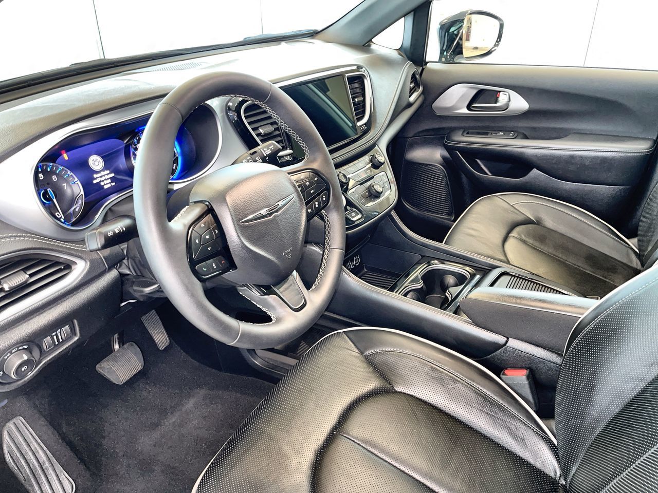 2025 Chrysler Pacifica