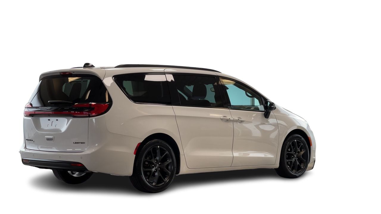 2025 Chrysler Pacifica