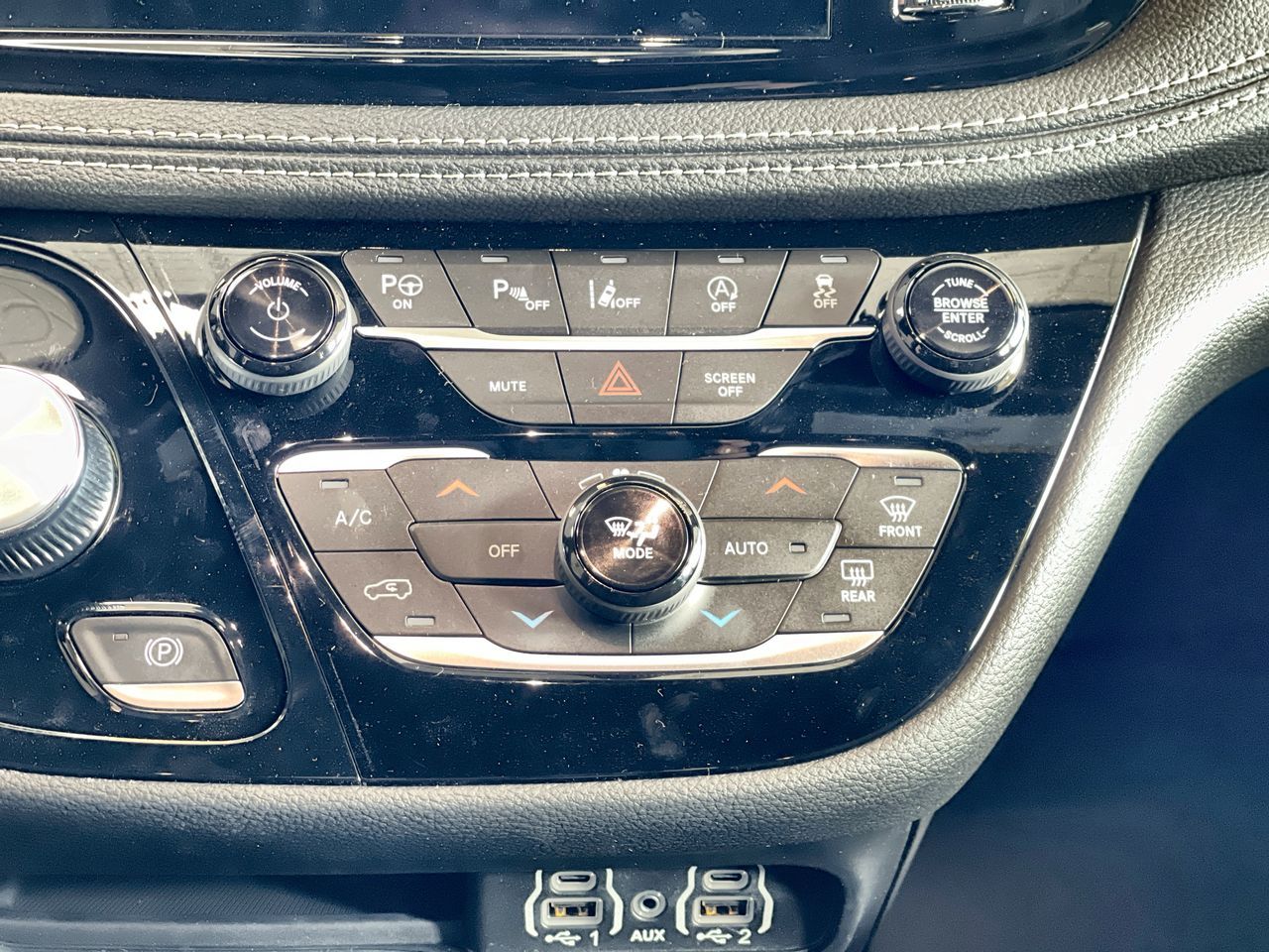 2025 Chrysler Pacifica in Regina, Saskatchewan