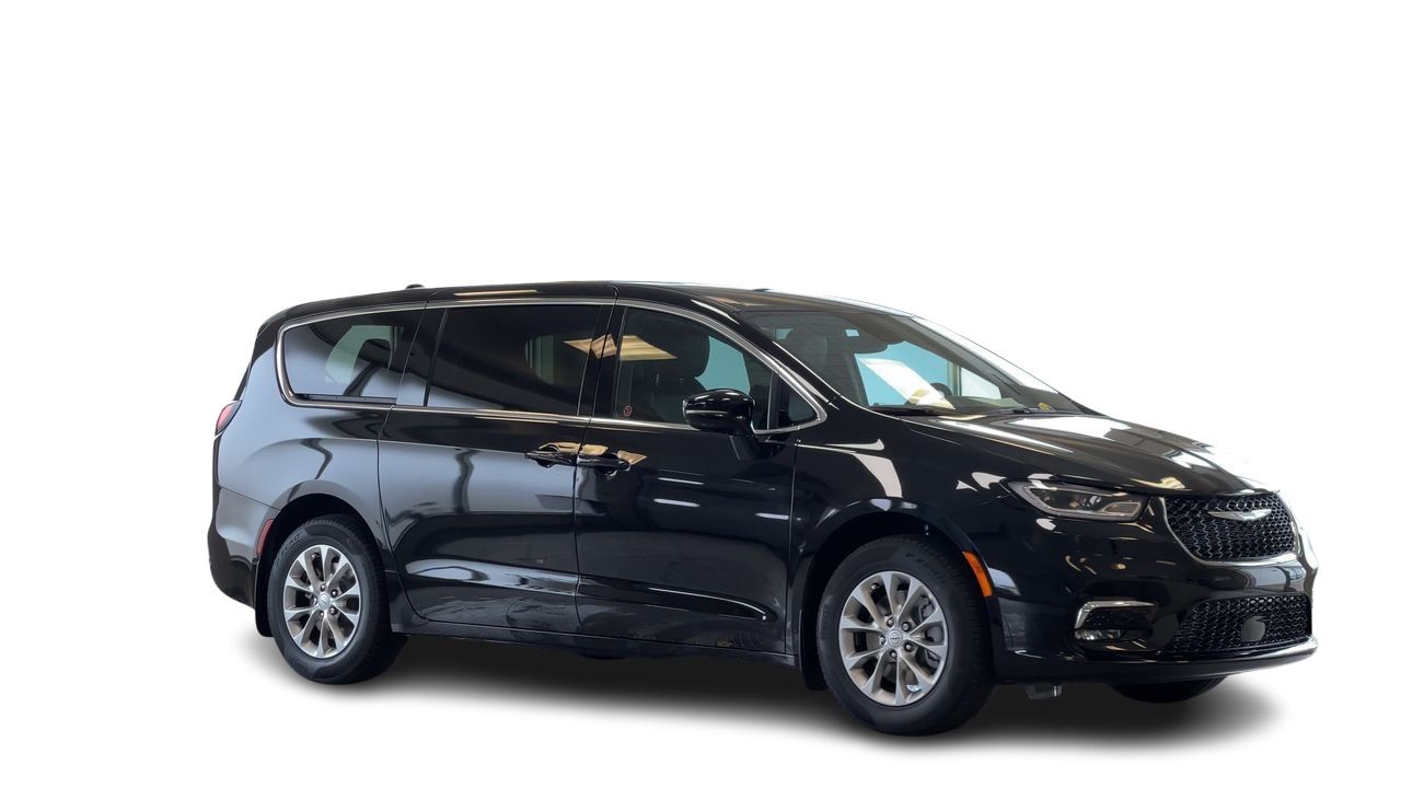 2026 Chrysler PACIFICA