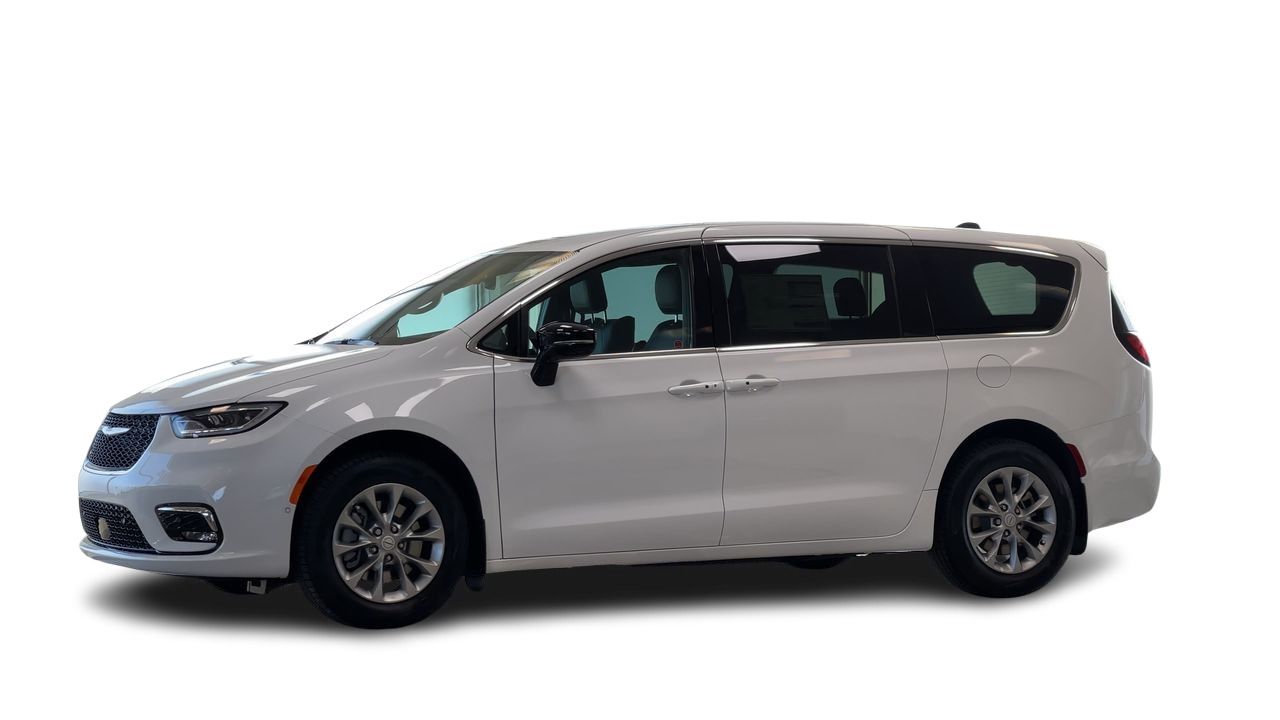 2026 Chrysler Pacifica in Regina, Saskatchewan