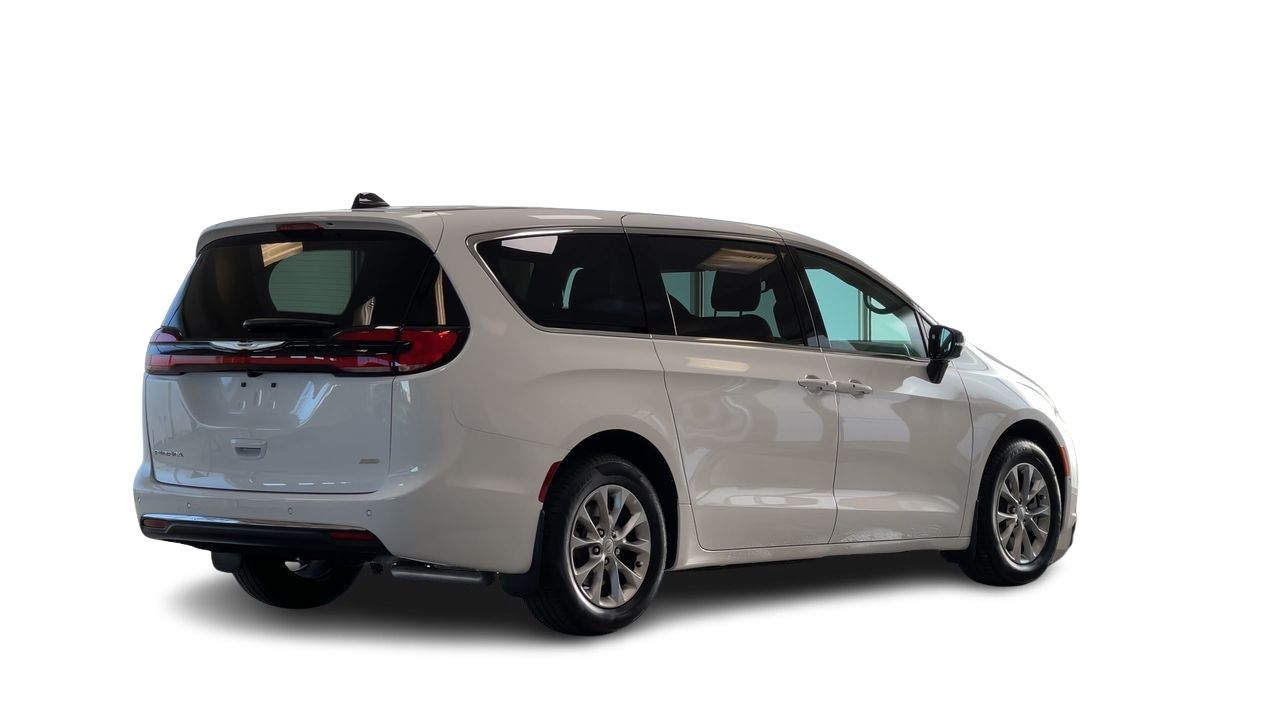 2026 Chrysler Pacifica in Regina, Saskatchewan
