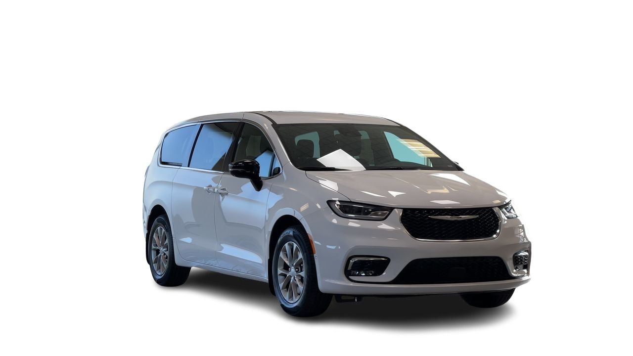 2026 Chrysler Pacifica in Regina, Saskatchewan