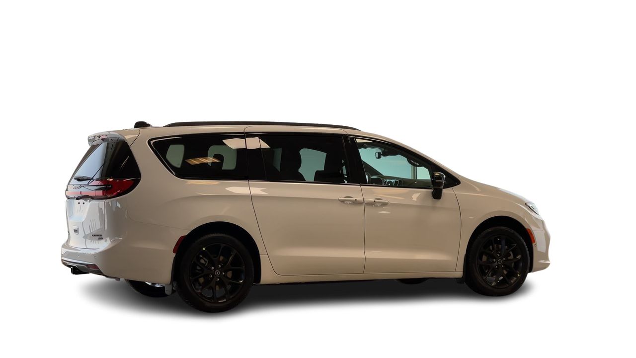 2026 Chrysler Pacifica