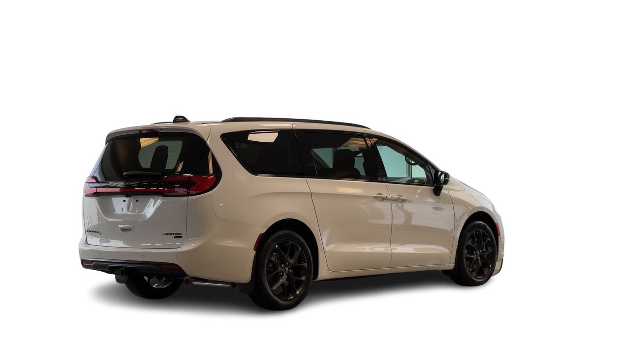 2026 Chrysler Pacifica