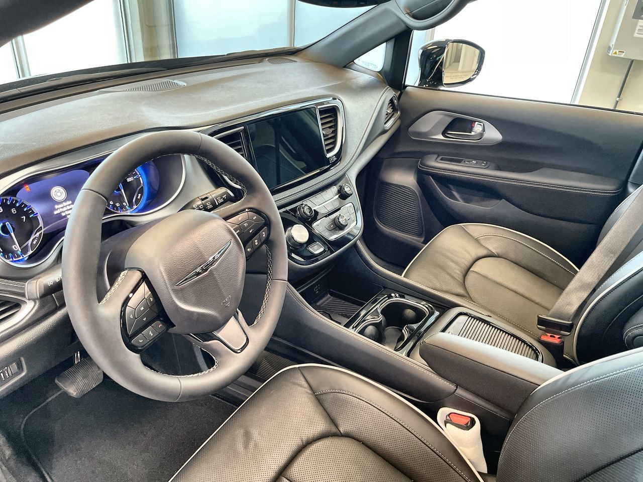 2026 Chrysler Pacifica