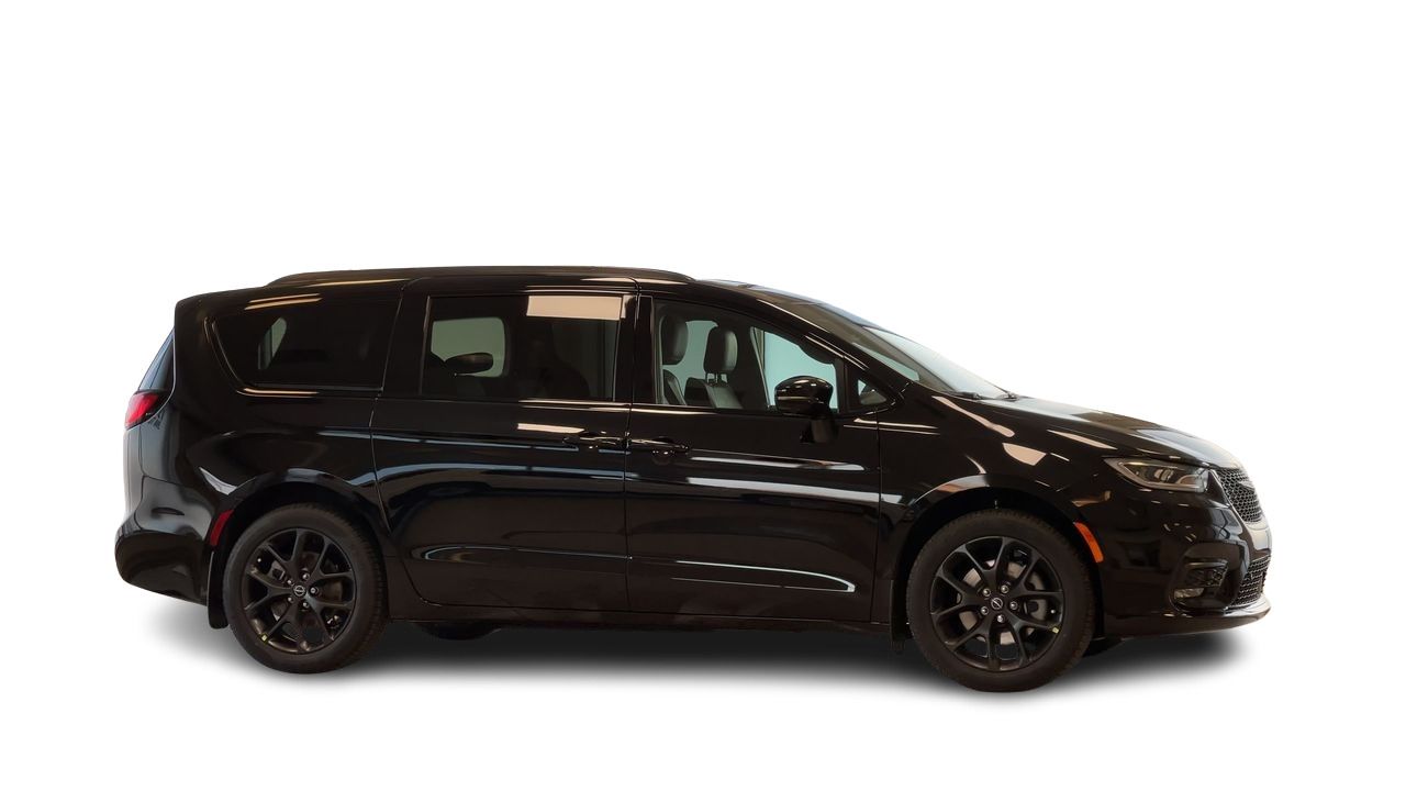 2026 Chrysler Pacifica