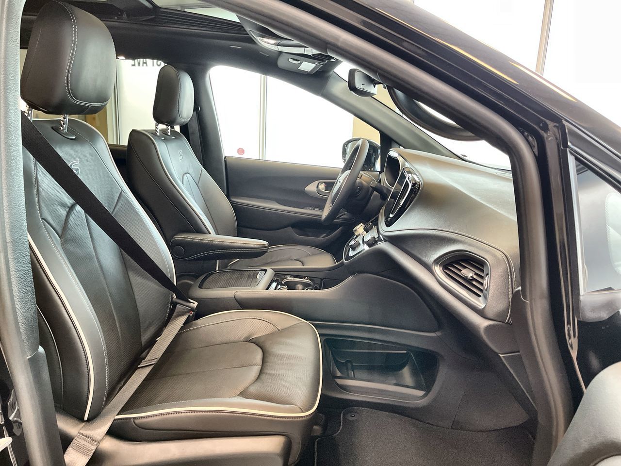 2026 Chrysler Pacifica