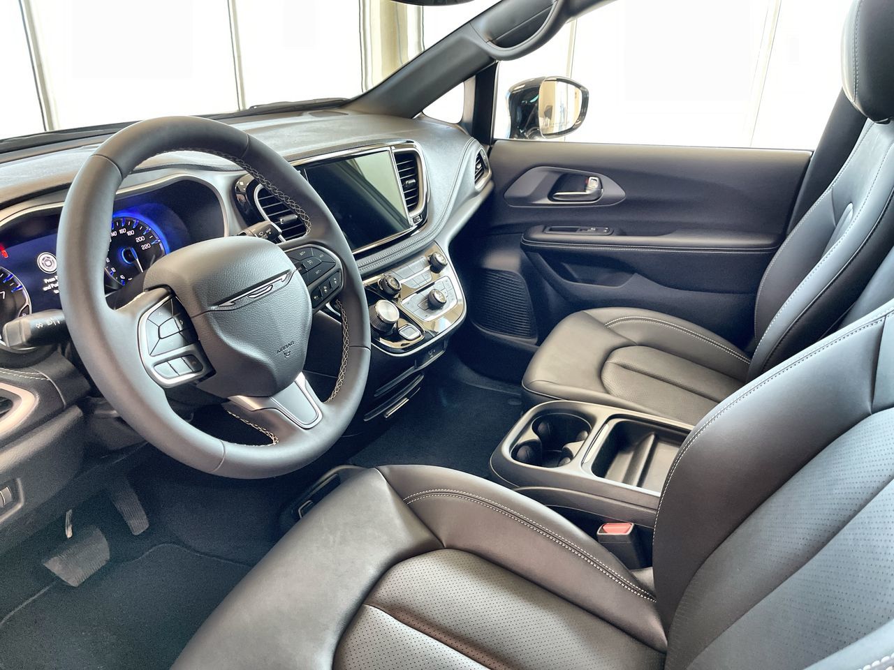2027 Chrysler Pacifica in Regina, Saskatchewan