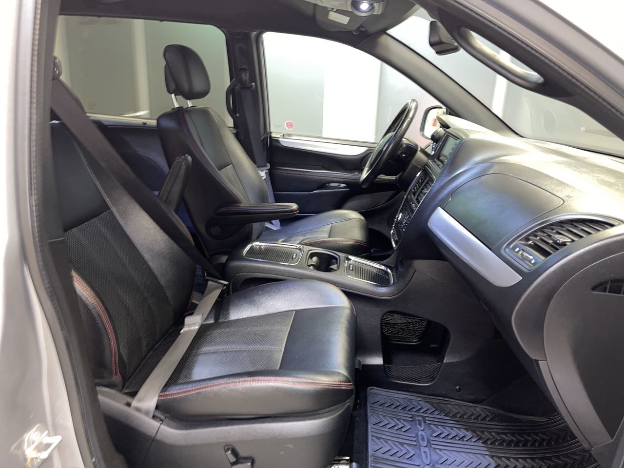 Dodge Grand Caravan  2016 à Regina, Saskatchewan