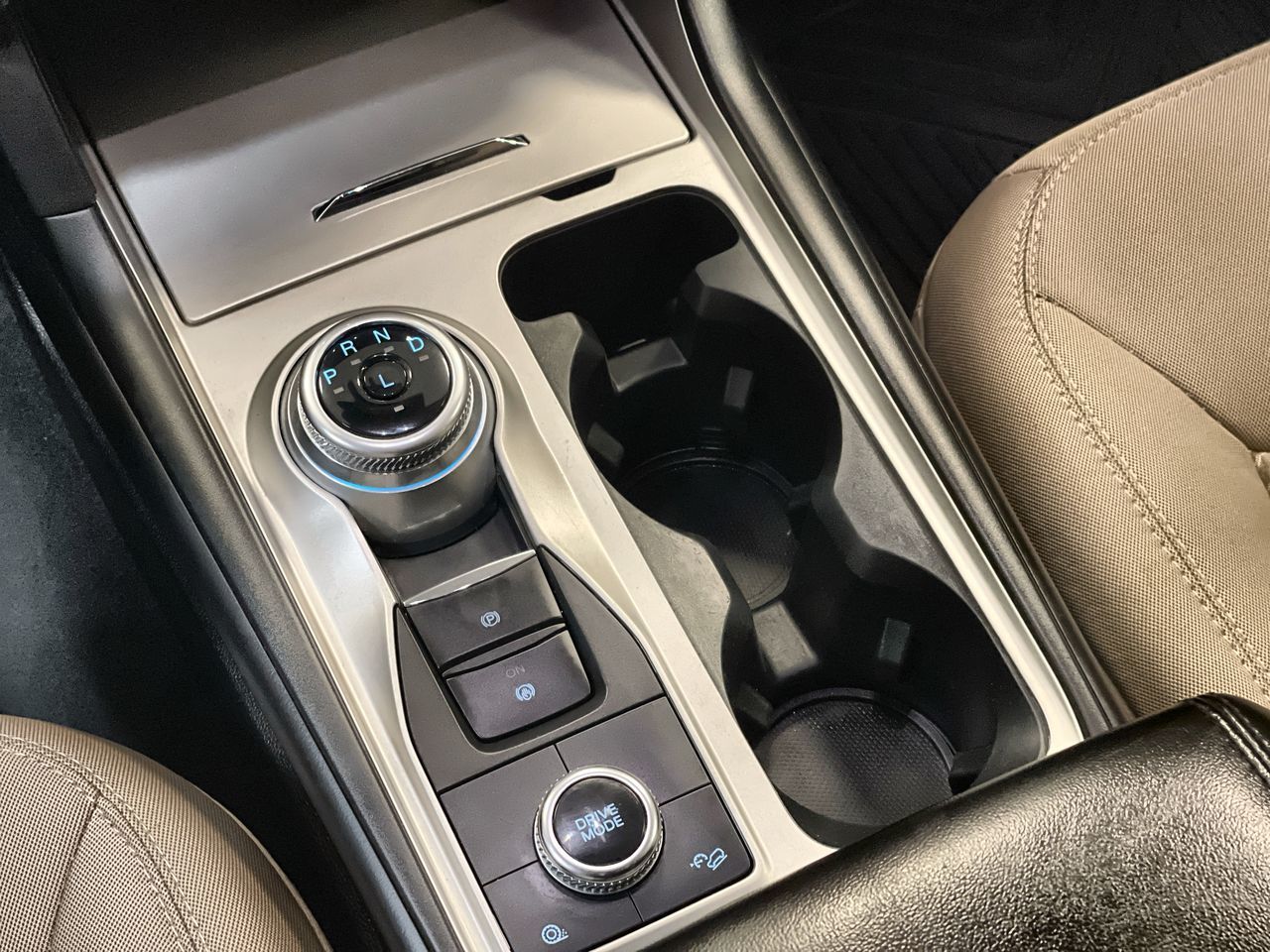 Ford Explorer  2022 à Regina, Saskatchewan