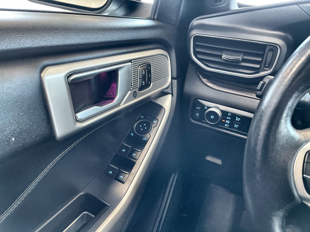 Ford Explorer  2023 à Regina, Saskatchewan