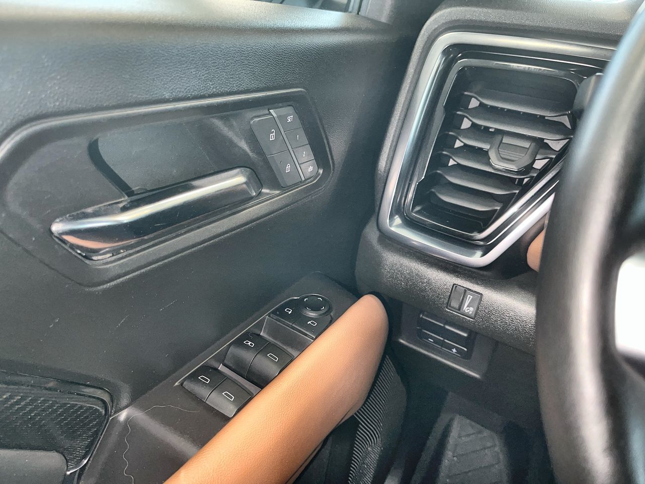 2023 GMC Canyon in Regina, Saskatchewan