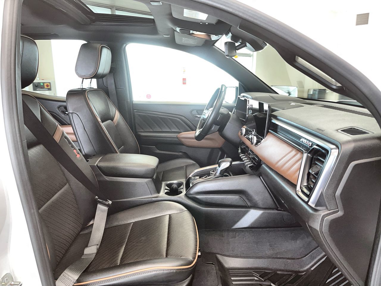 2023 GMC Canyon in Regina, Saskatchewan