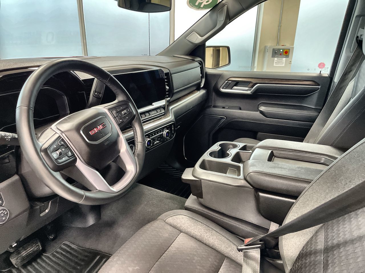 2023 GMC Sierra 1500 in Regina, Saskatchewan