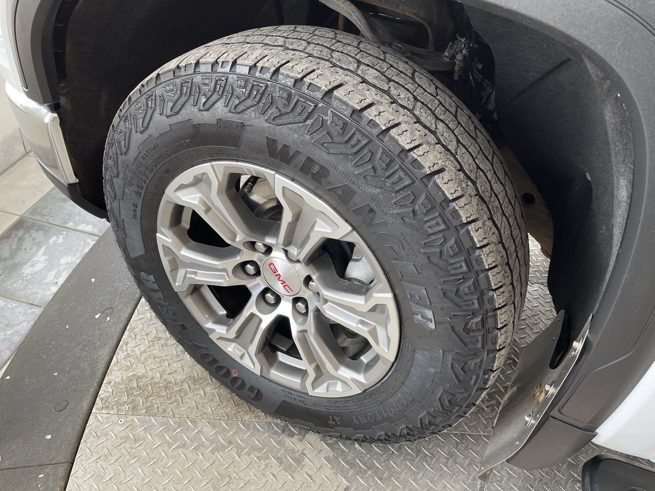 2024 GMC Sierra 1500 in Regina, Saskatchewan