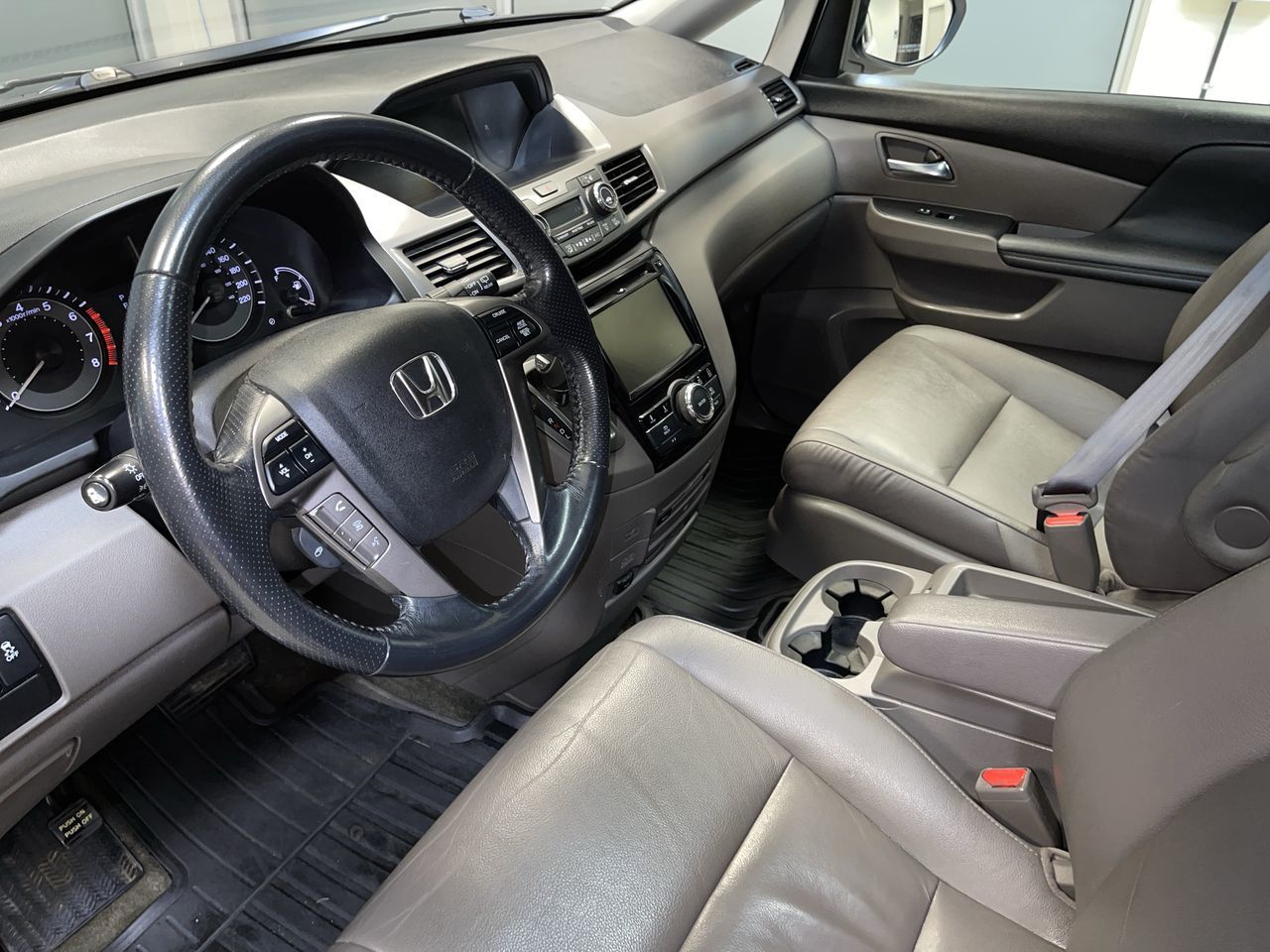 2016 Honda Odyssey in Regina, Saskatchewan