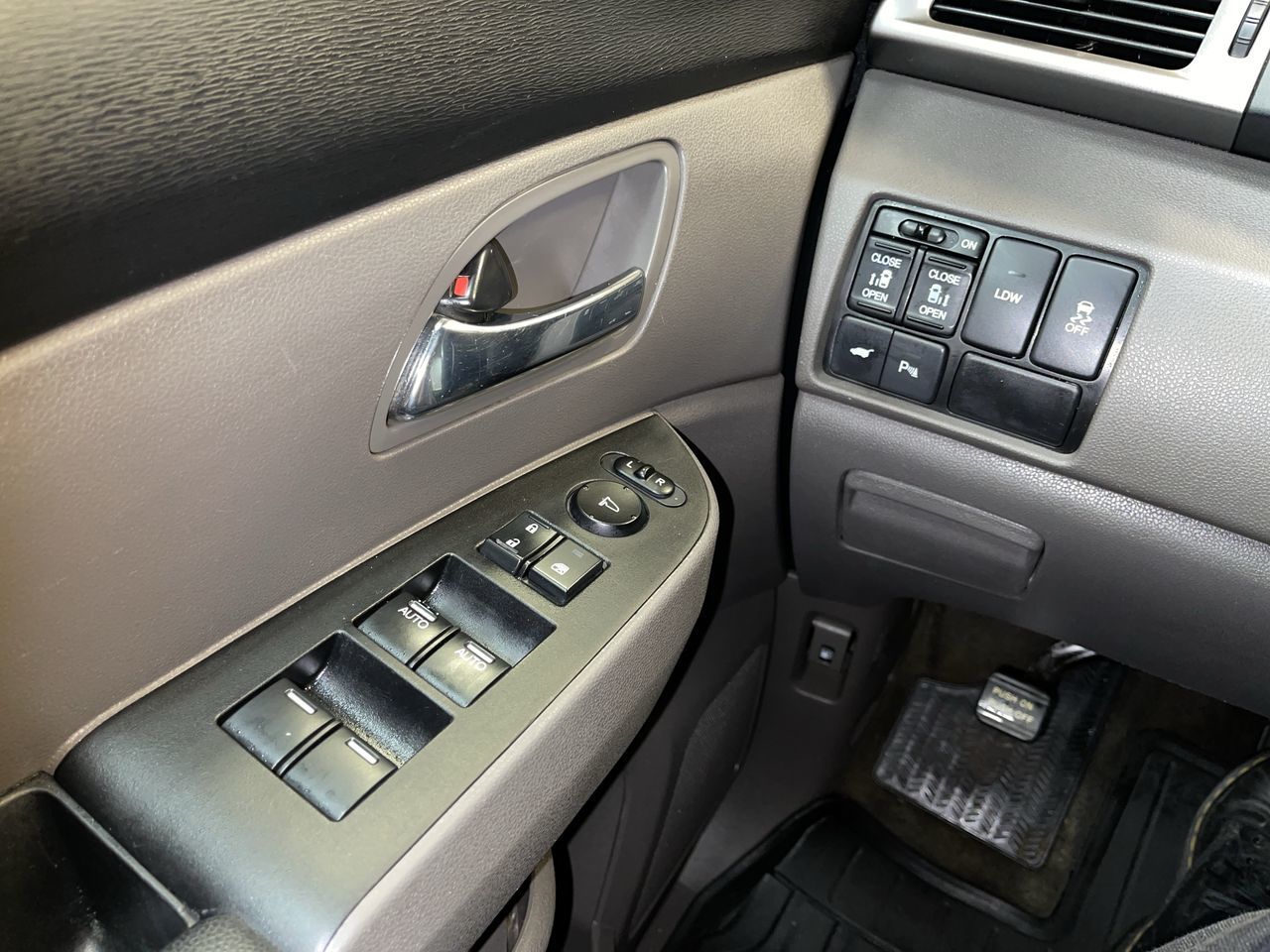 2016 Honda Odyssey in Regina, Saskatchewan