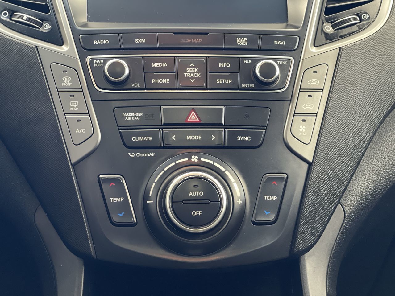 2017 Hyundai Santa Fe XL