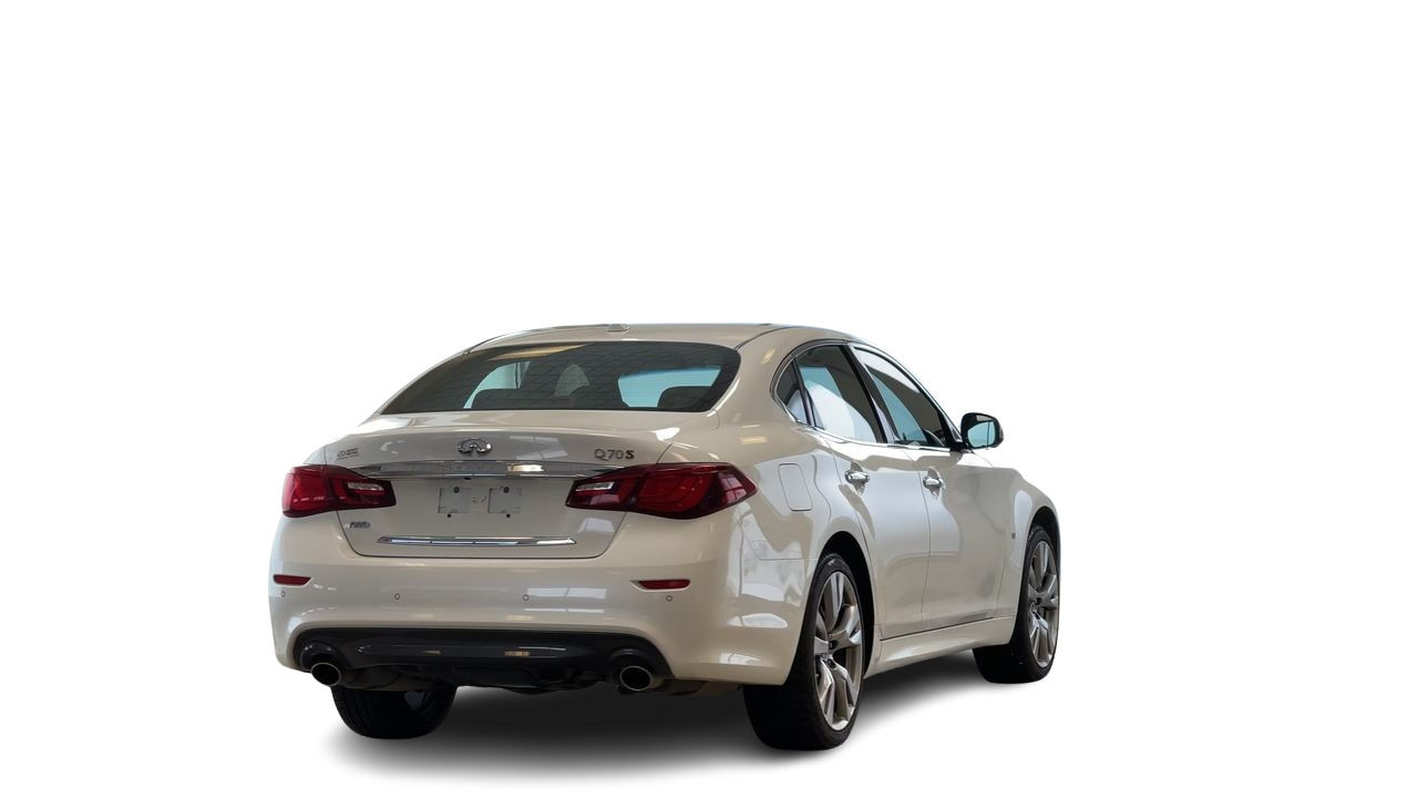 2019 Infiniti Q70 in Regina, Saskatchewan