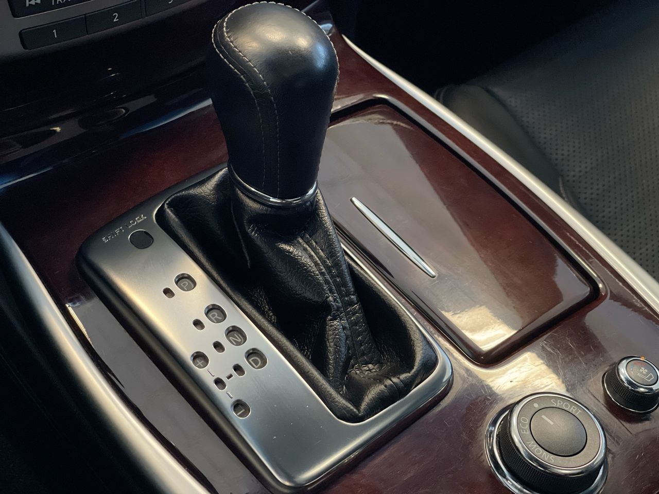 2019 Infiniti Q70 in Regina, Saskatchewan