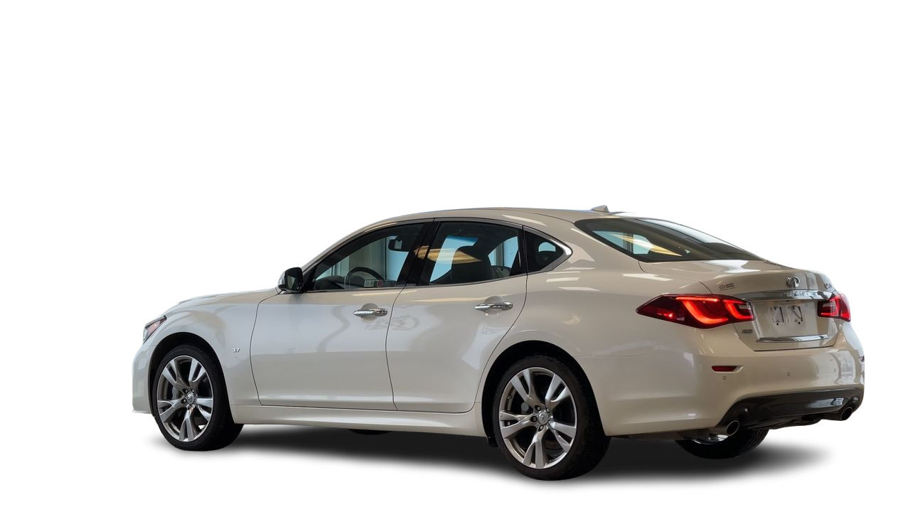 2019 Infiniti Q70 in Regina, Saskatchewan