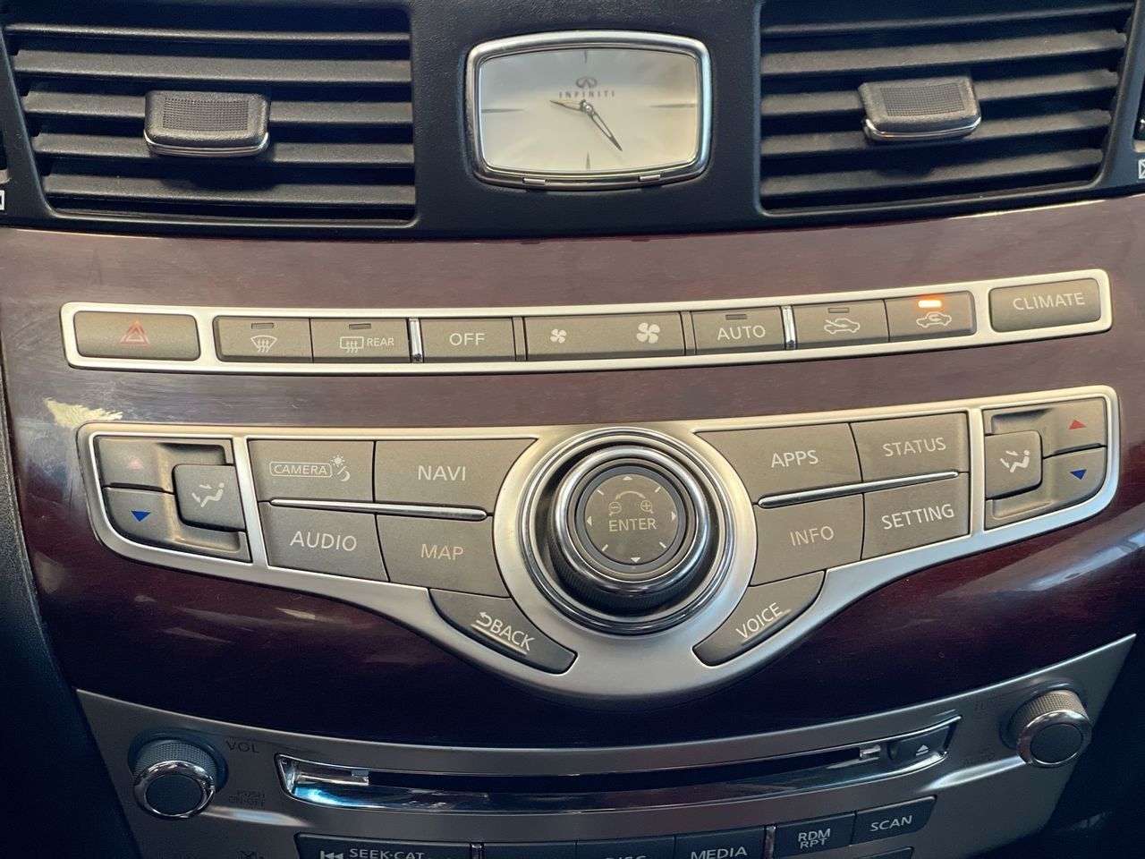 2019 Infiniti Q70 in Regina, Saskatchewan
