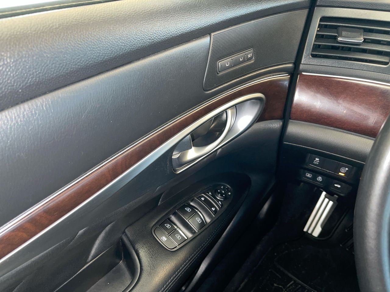 2019 Infiniti Q70 in Regina, Saskatchewan