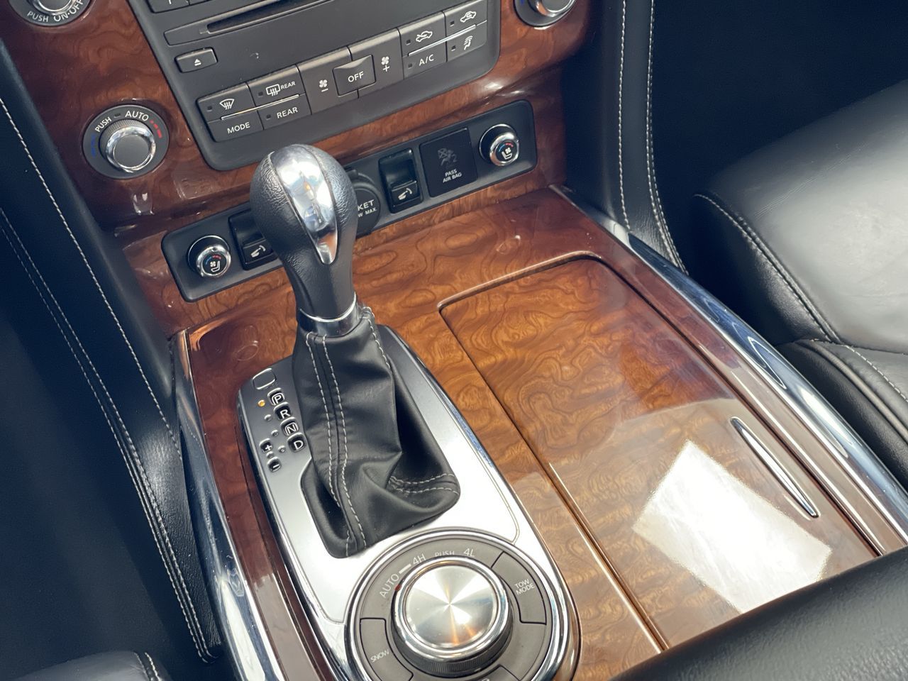 2017 Infiniti QX80