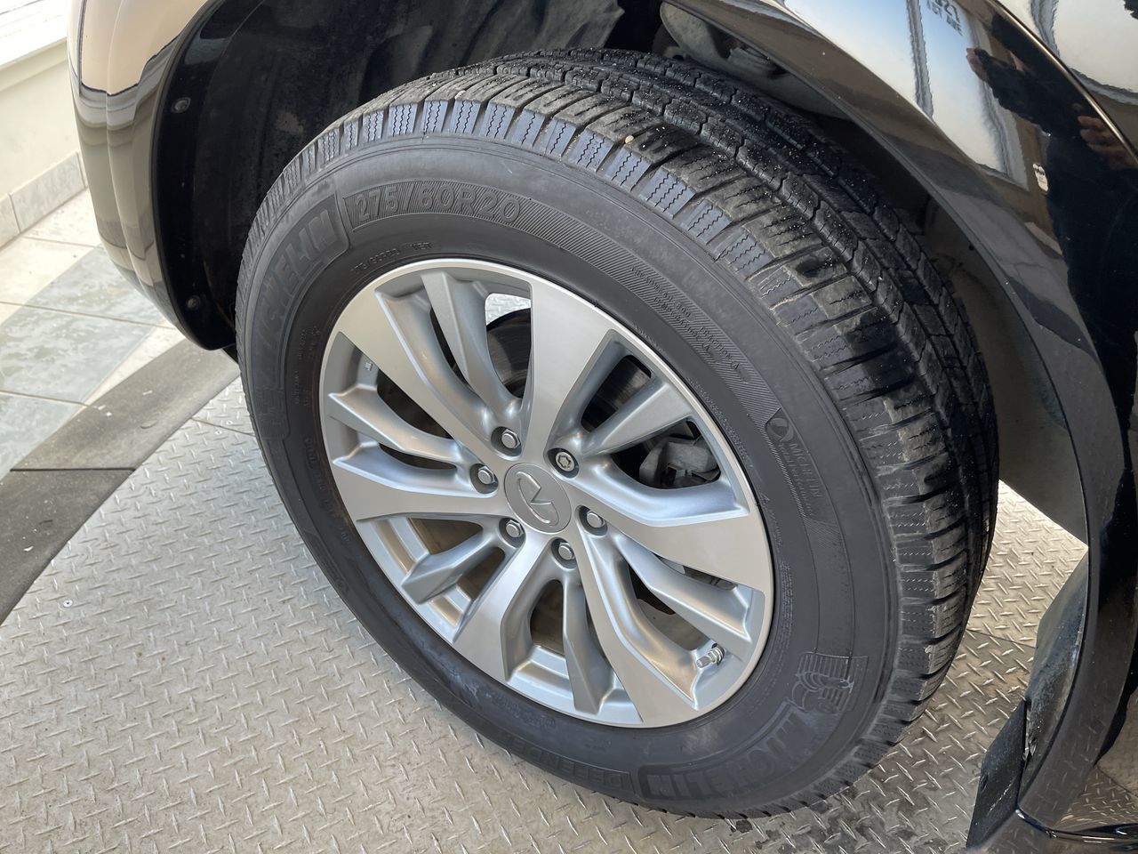 2017 Infiniti QX80