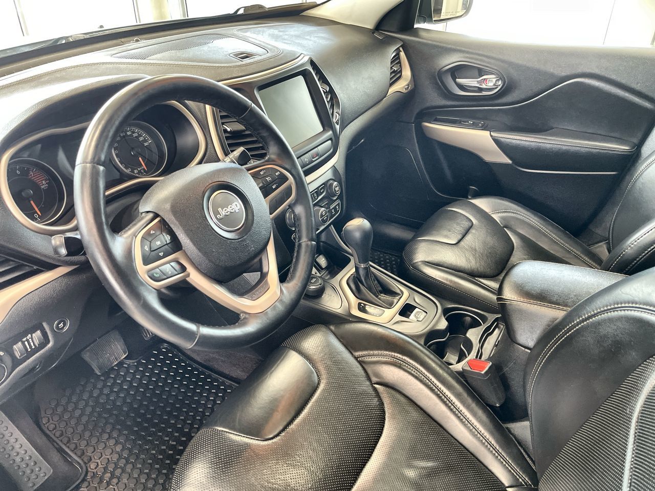 2017 Jeep Cherokee