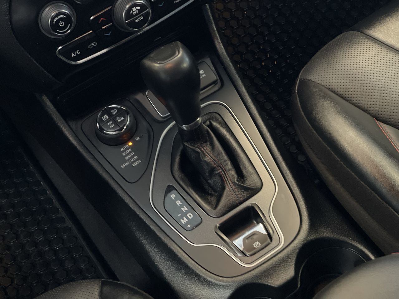 2023 Jeep Cherokee in Regina, Saskatchewan