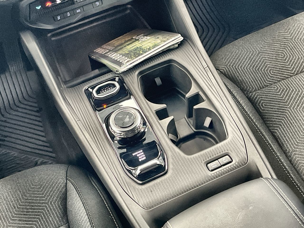 2026 Jeep Cherokee in Regina, Saskatchewan