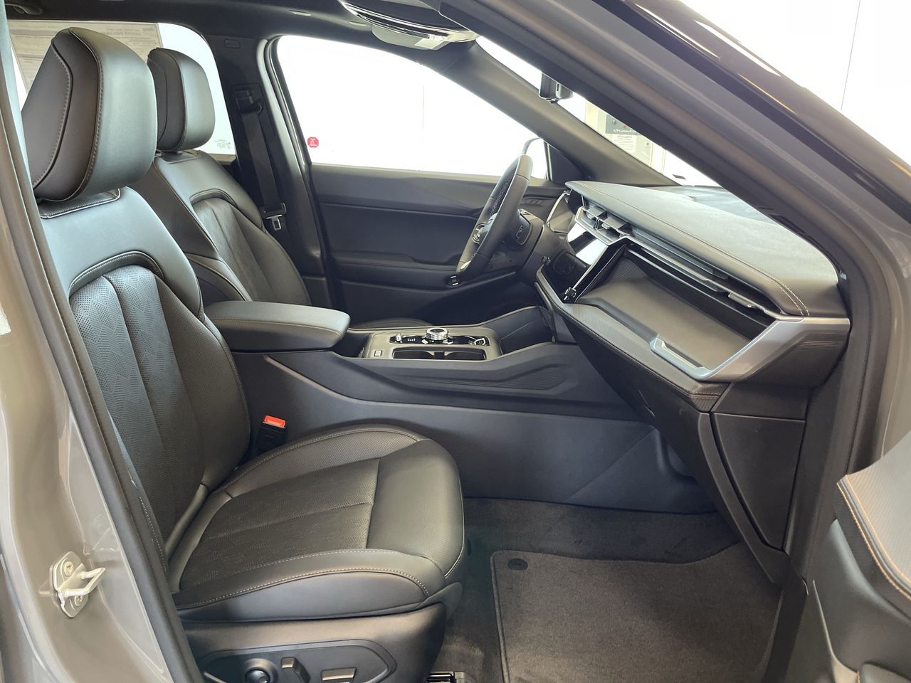 2026 Jeep Cherokee in Regina, Saskatchewan