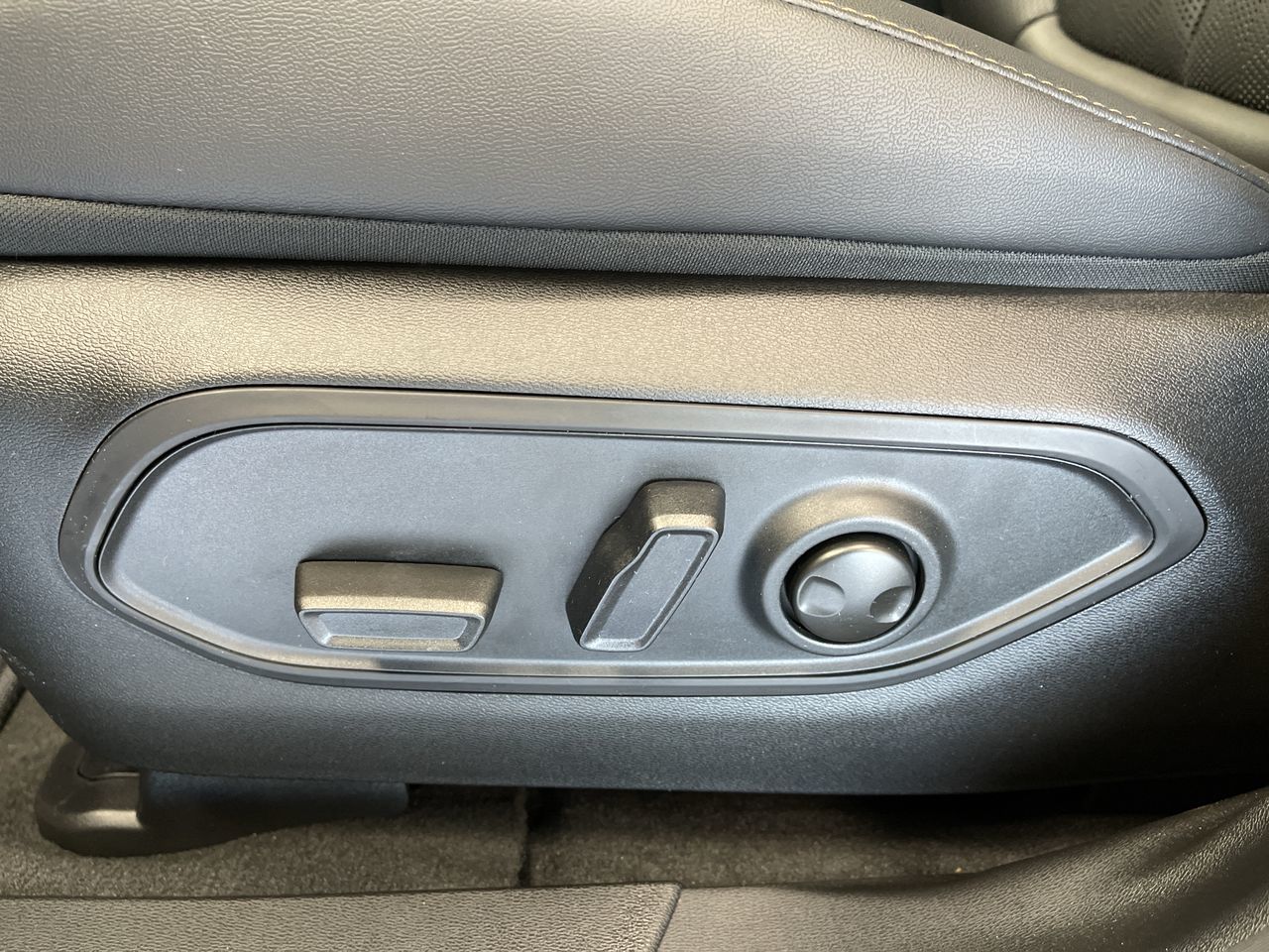 2026 Jeep Cherokee in Regina, Saskatchewan