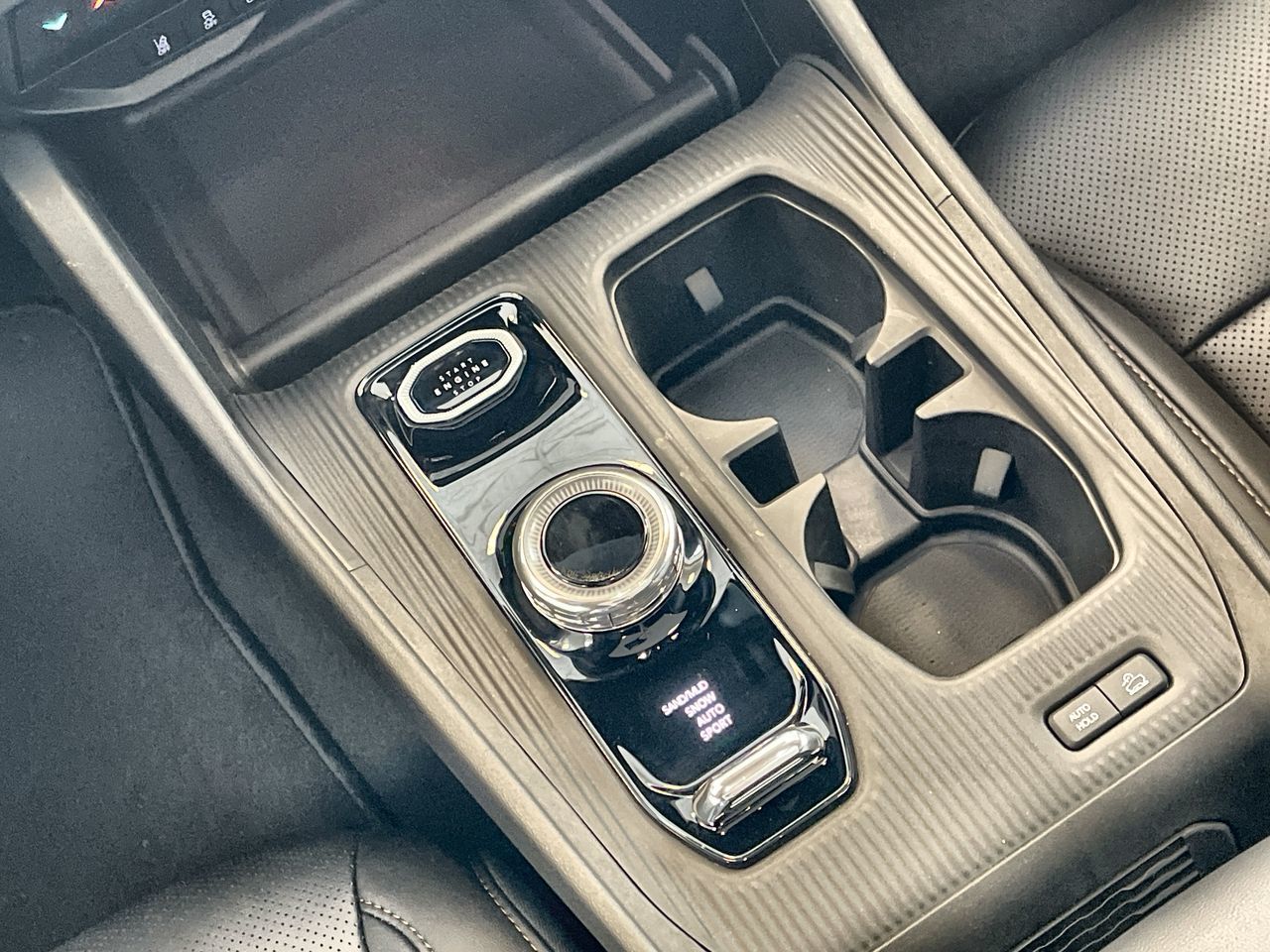 2026 Jeep Cherokee in Regina, Saskatchewan