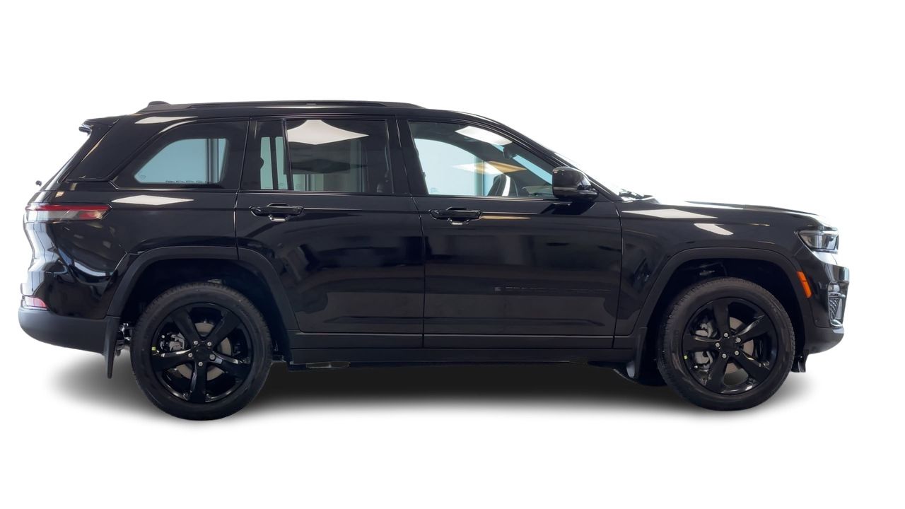 2026 Jeep Cherokee in Regina, Saskatchewan