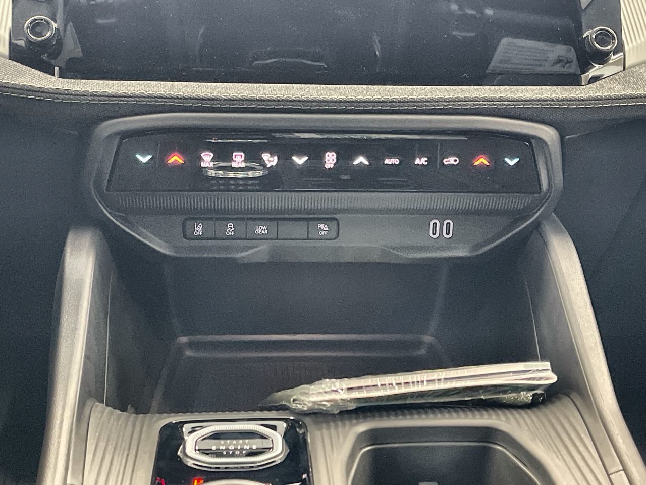 2026 Jeep Cherokee in Regina, Saskatchewan