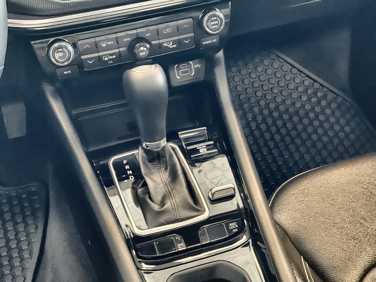 2024 Jeep Compass in Regina, Saskatchewan